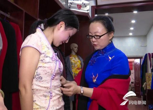 Ye's Hongye qipao making technique