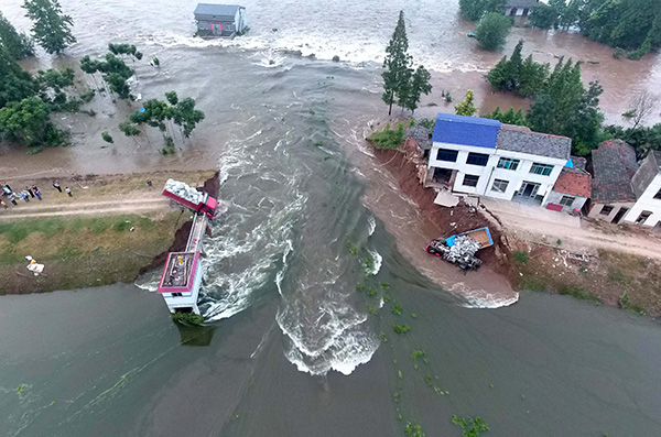 Counting the costs of floods in China