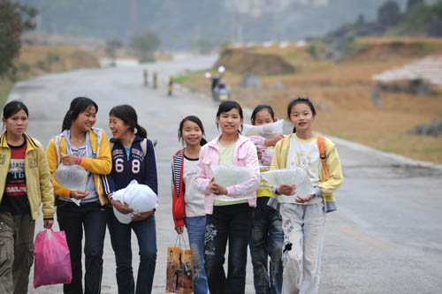 Students receive donated water