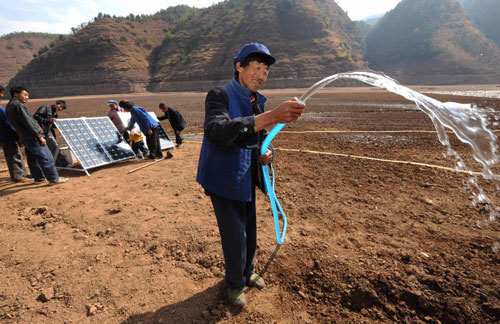 Solar power helps water supply