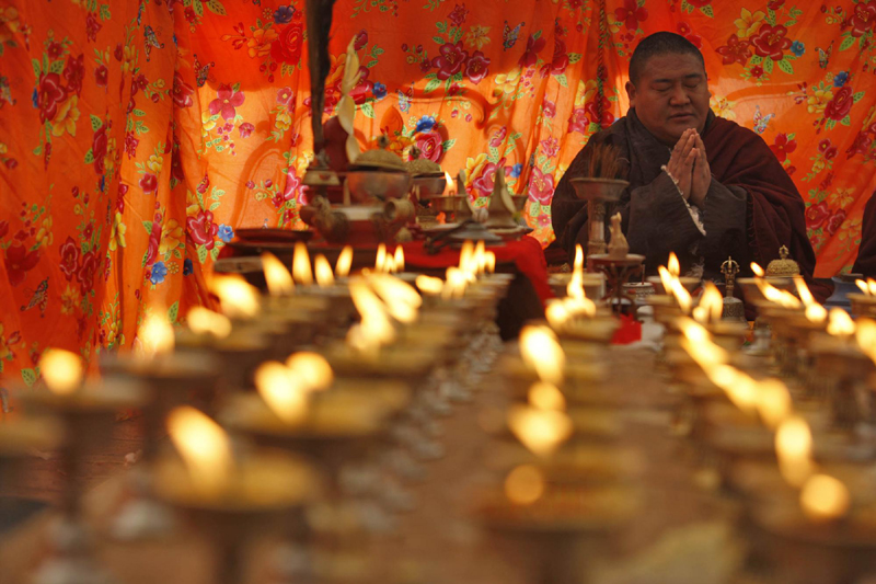 Photos: Yushu quake and rescue efforts