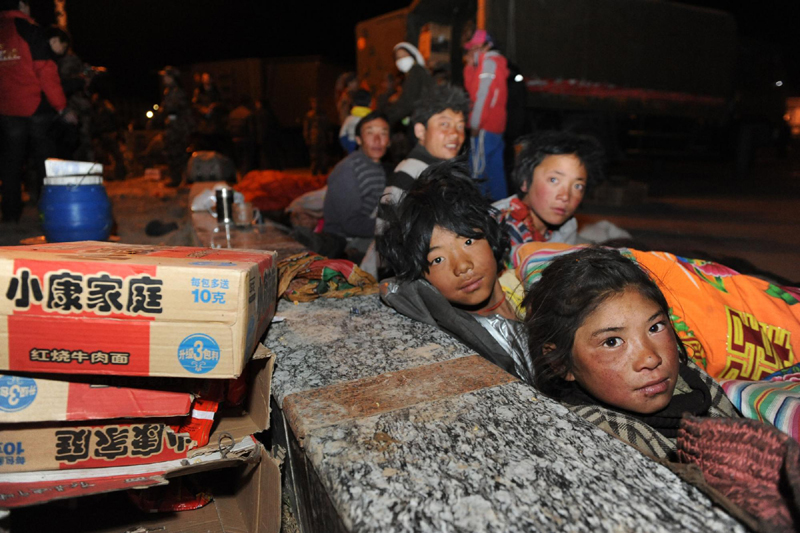 Photos: Yushu quake and rescue efforts