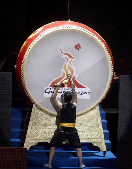 Guangzhou marks 100-day countdown to 16th Asian Games