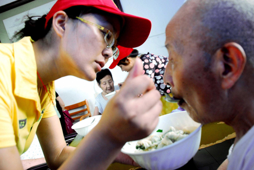 Nursing homes get fall festival dumplings