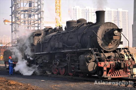 Last steam locomotive retires in NE China