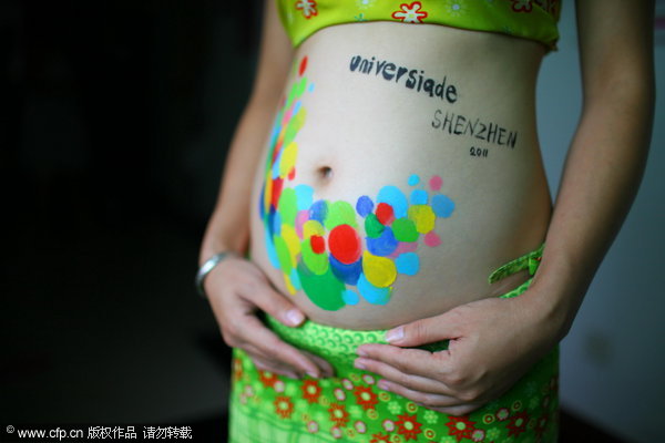 Universiade fever catches mothers-to-be