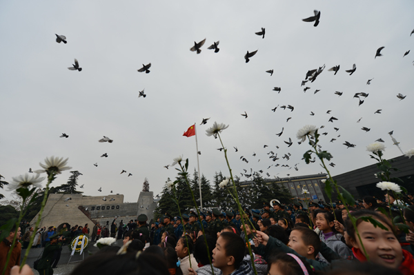 Nanjing Massacre victims remembered in E China