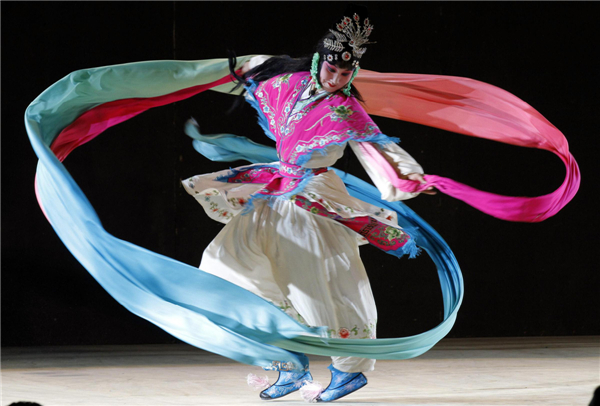 Peking opera shines at Tunisian arts event