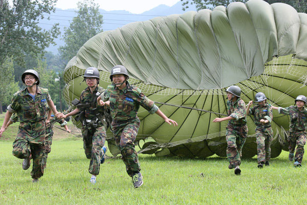 Faces of fun and fear at Korean boot camp