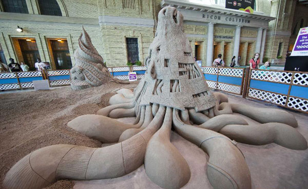 4th Intl Sand Sculpting Exhibition held in Canada