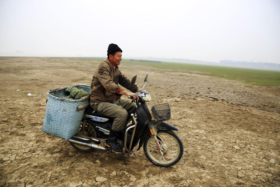 Poyang is in drought