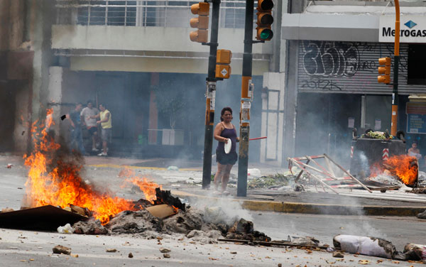 Protest against power outages in Argentina