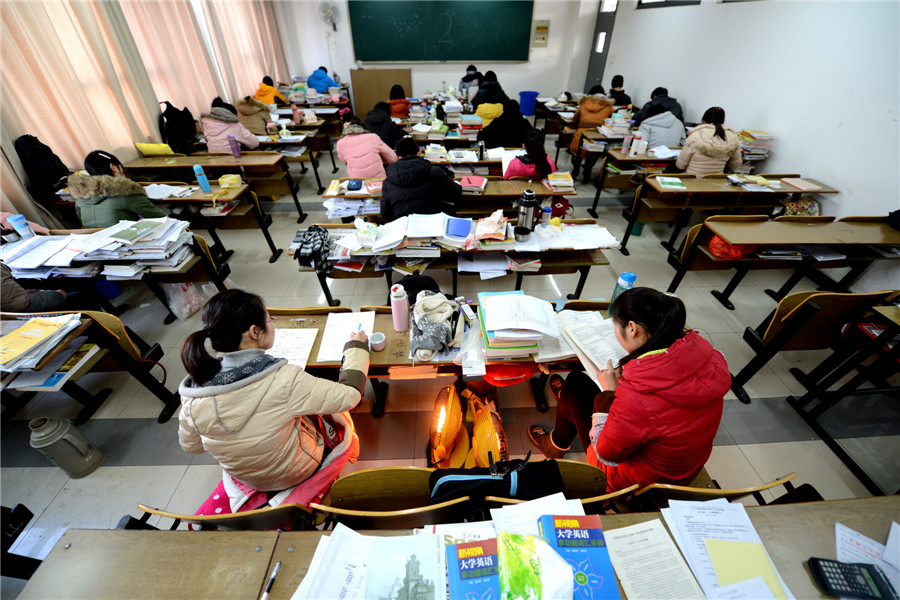 Students start 2-day cram for post-grad exam