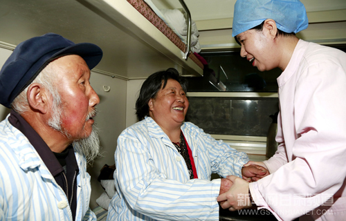 Gansu cataract patients get free operations from Eye-Train