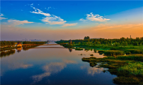 Pretty scenery along the Fenhe River