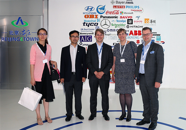 Finnish delegation tours Mobile E-Town