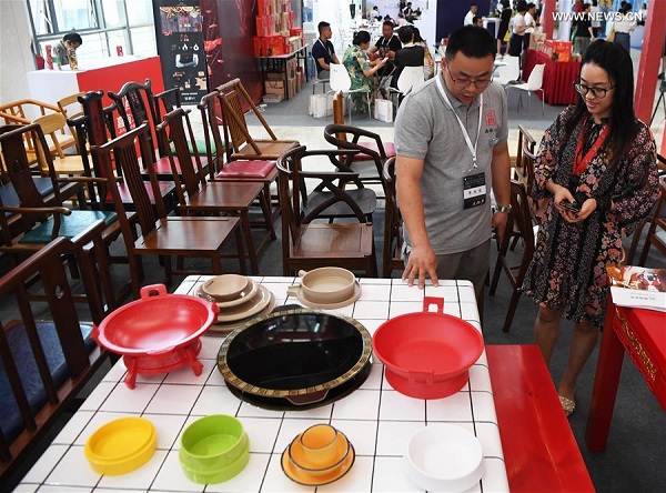 2nd International Hot Pot Food Industry Summit held in SW China's Chongqing