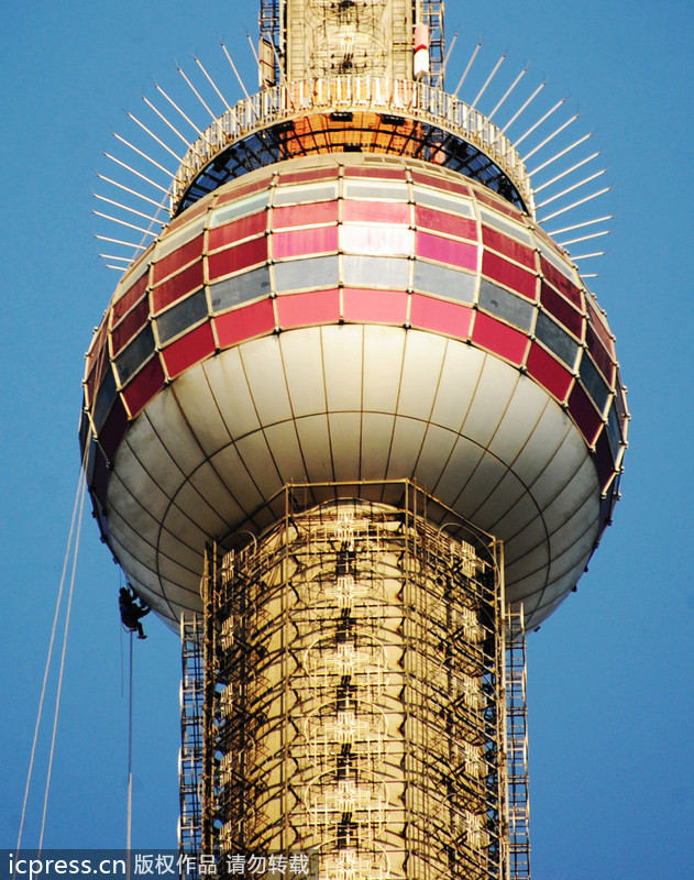 Landmark tower gets first cleaning in 19 years