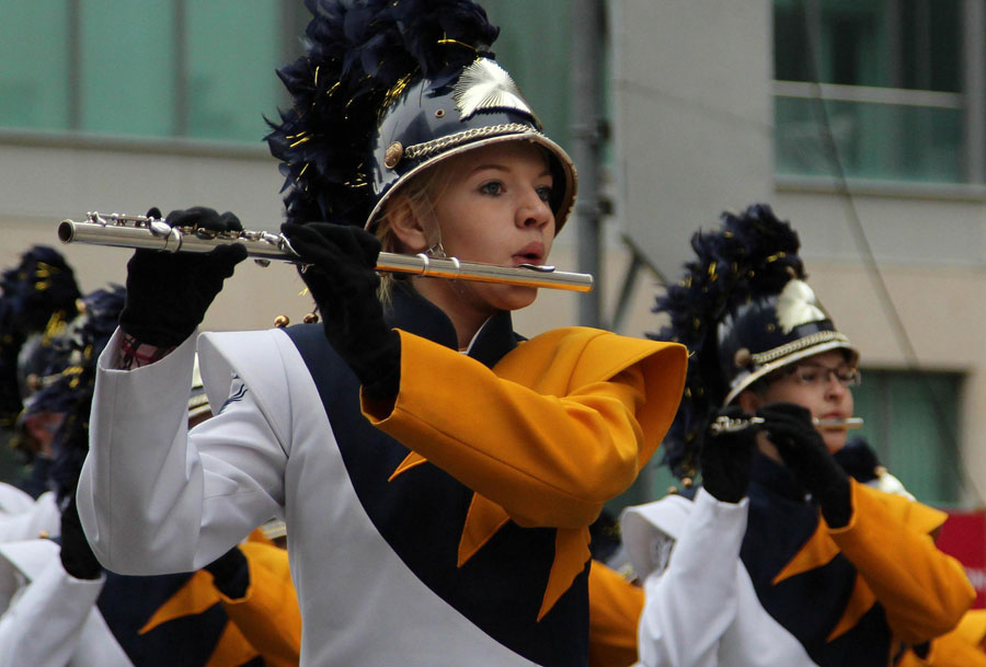 109th Toronto Santa Claus Parade kicks off