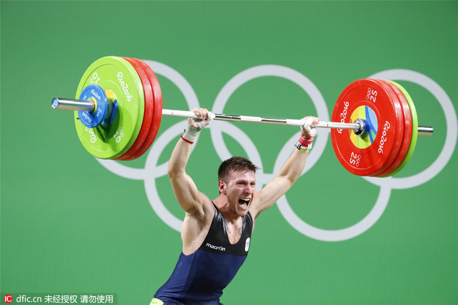 Chinese weightlifter Long smashes world record to win Olympic gold