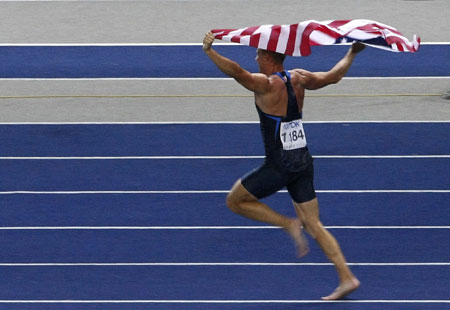 Hardee wins decathlon gold medal at worlds