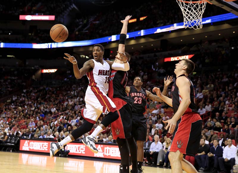 Miami Heat opens the season with 3 straight victories