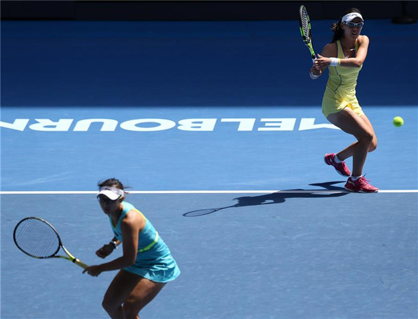 Xu Yifan/Zheng Saisai win 3rd round match of women's doubles at Australian Open