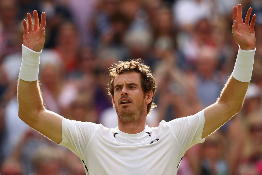 Murray wins second Wimbledon title