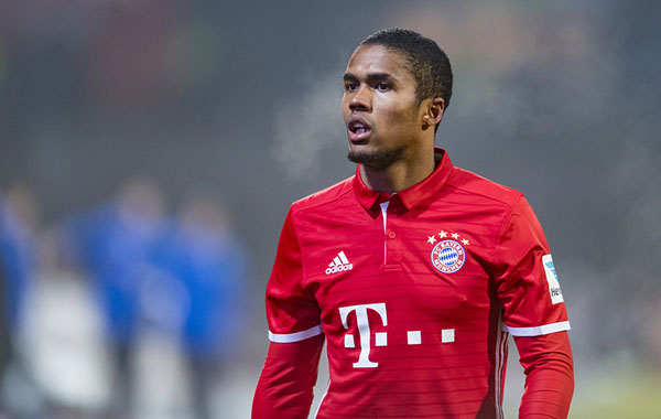 Bayern Munich winger Douglas Costa reveals China interest