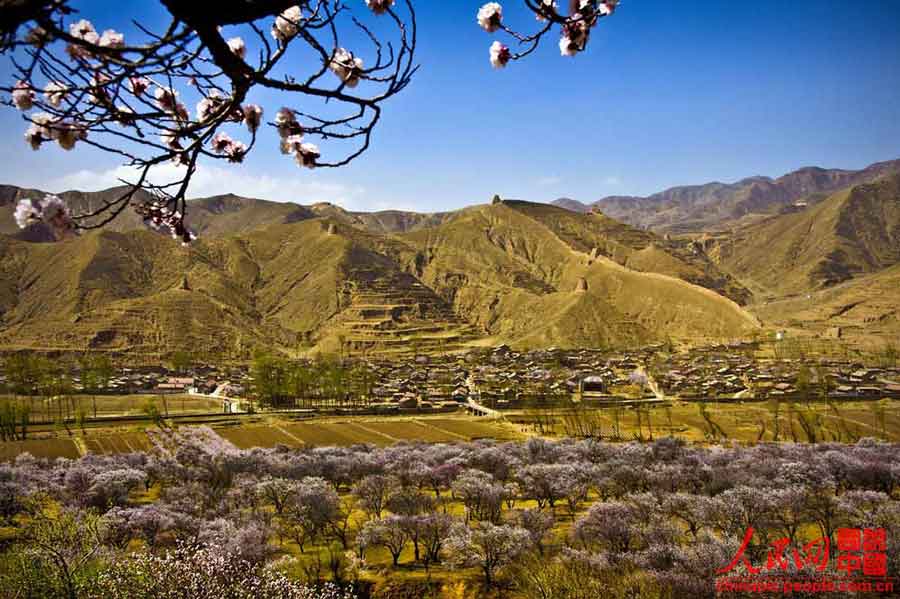 Shoukou fort: Xinghua village by the Great Wall