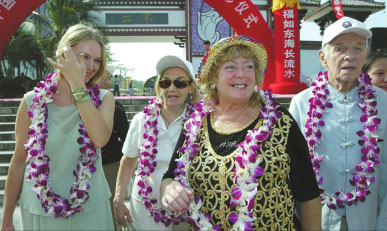 Hainan village provides peace for Finnish man