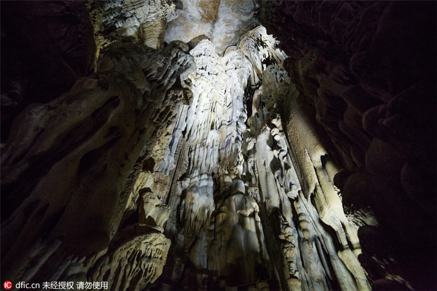 Zhijin Cave: Most beautiful Karst cave in China