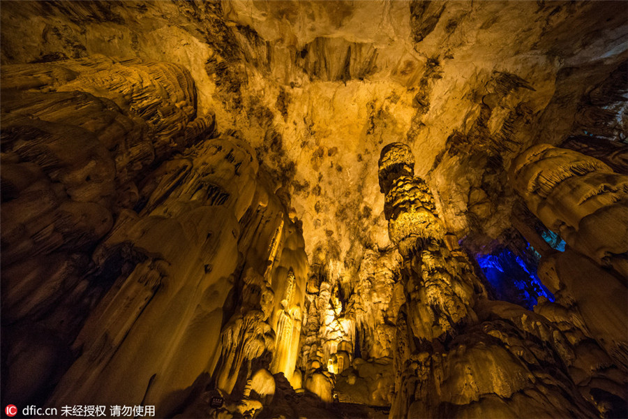 Zhijin Cave: Most beautiful Karst cave in China