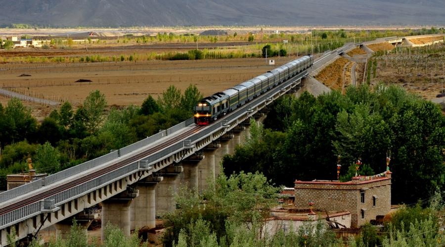 Qinghai-Tibet Railway, world's highest and longest plateau railroad