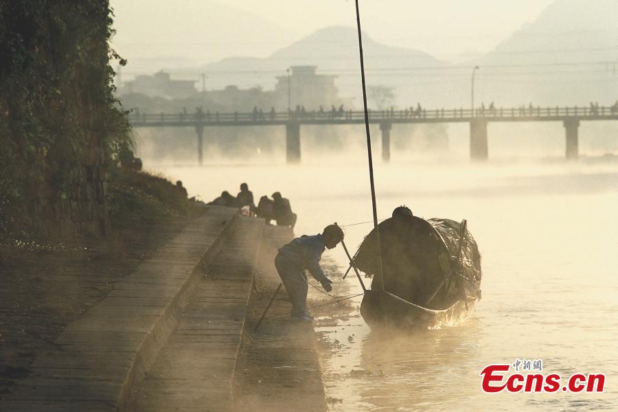 Xin'an River offers wonderful views