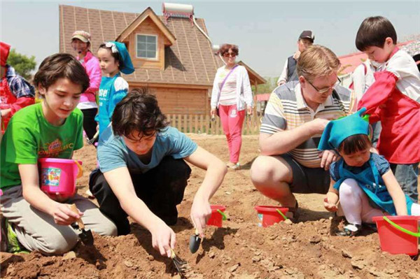 Urban dwellers get a chance to grow their own food