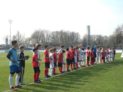 Xi watches China-Germany youth football match in Berlin