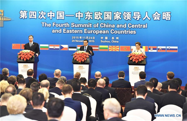 China, Latvia and Serbia hold press conference after 4th China-CEE Summit