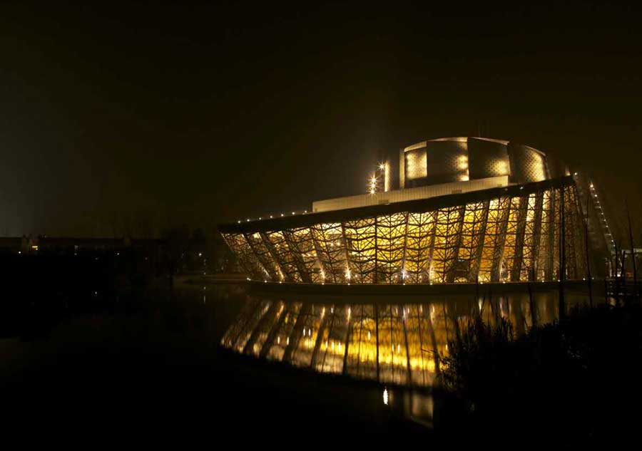 Night view of Wuzhen before the World Internet Conference