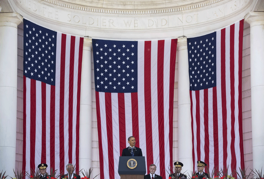 Obama pays Memorial Day tribute