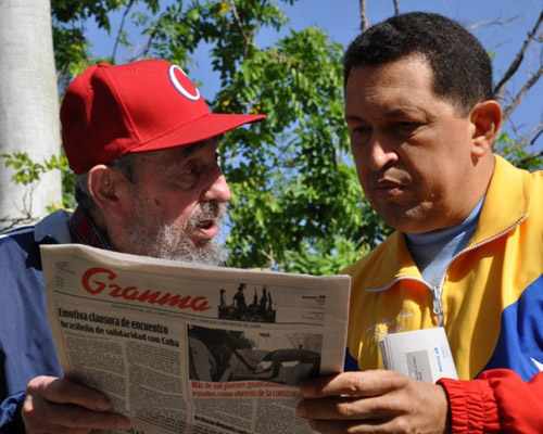 Pictures of Castro meeting with Chavez shown on TV