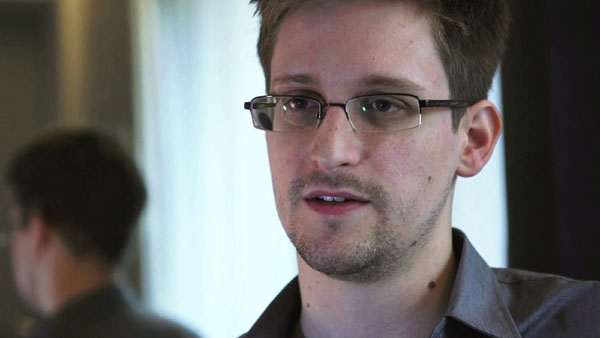 Snowden could be offered job at Russian parliament