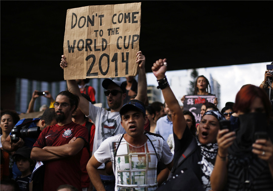 Anti-World Cup protests wane in Sao Paulo