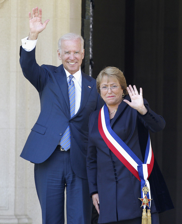 Michelle Bachelet sworn in as Chile's president