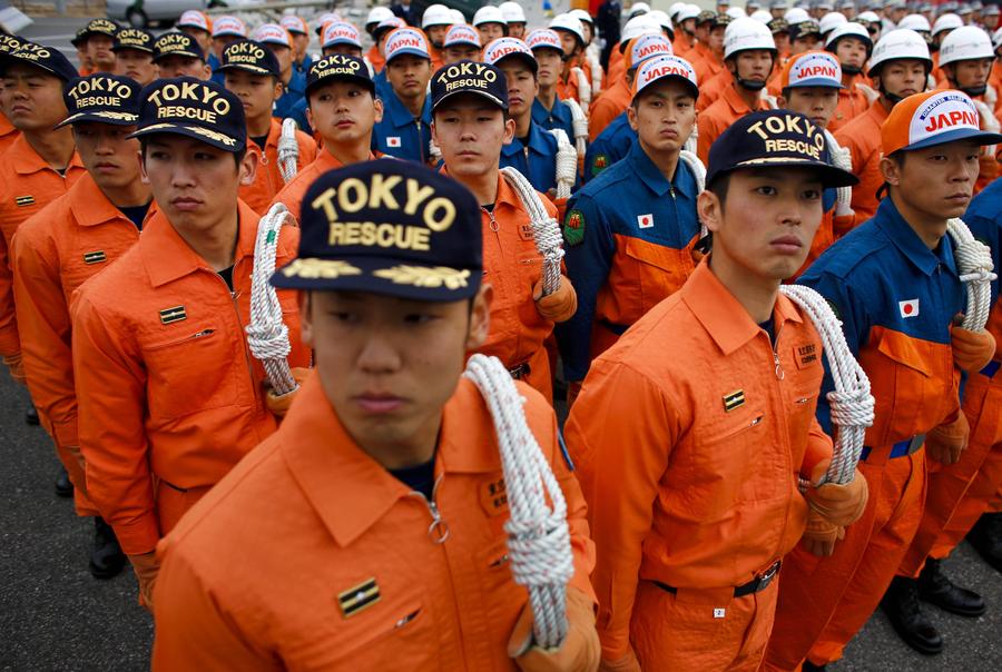 New Year's fire brigade review in Tokyo