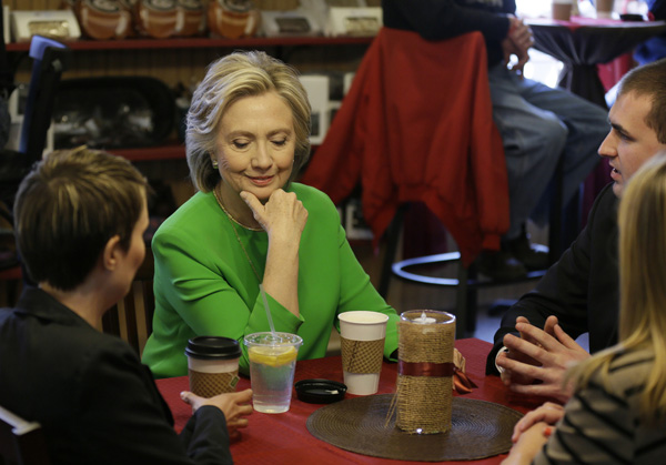 Hillary Clinton highlights major goals for 2016 campaign