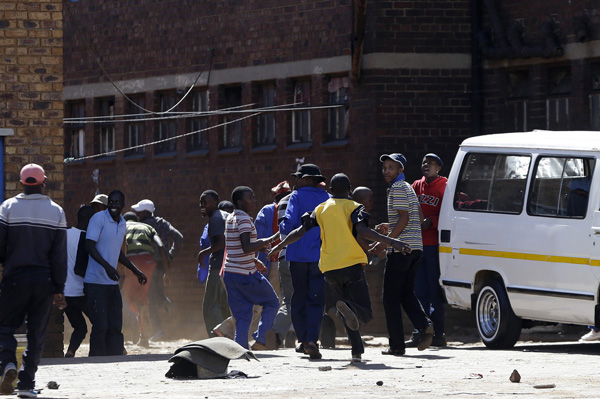 China complains to South Africa over xenophobic attacks