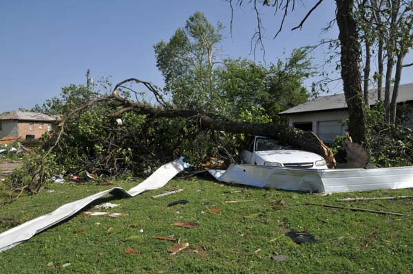 More storms headed for Great Plains after tornadoes kill one in Oklahoma, US