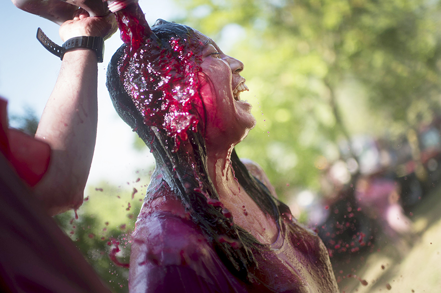 Spanish town soaked with wine in annual festival