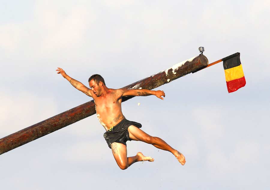 Gostra - Traditional Maltese game of running up a greasy pole